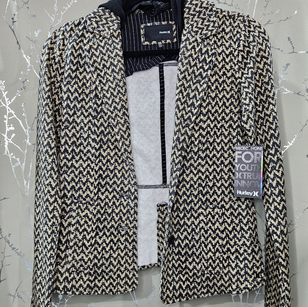 Houndstooth Patterned Coat